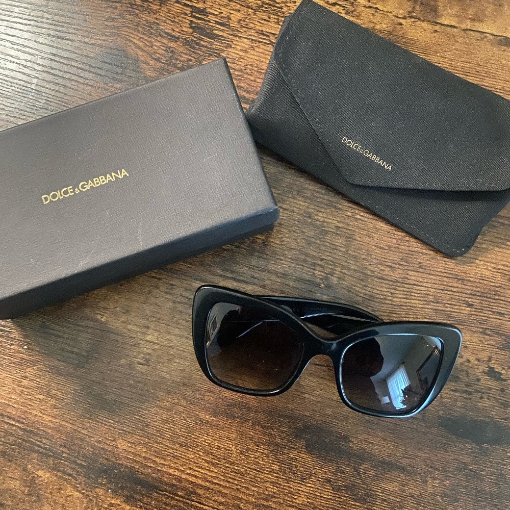 Dolce & Gabbana Women's Sunglasses, (Black),